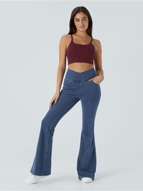 Halara Size M Petite Flex High-Waisted Crossover Pocket Jeans